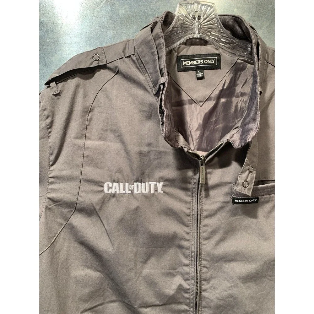 Call Of Duty Black Ops Cold War 2020 Limited Edition Members Only Jacket XL Gray - Picture 15 of 16